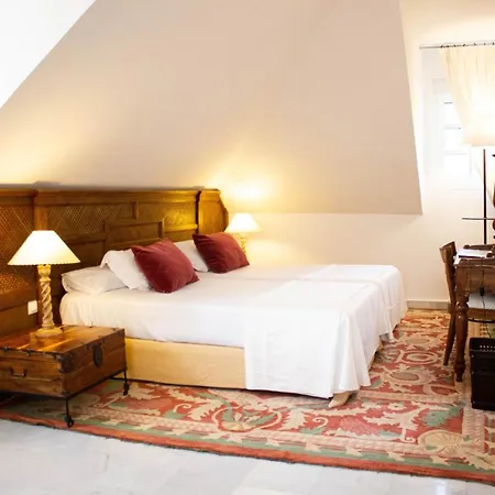 Hotel Hacienda Montenmedio 4*