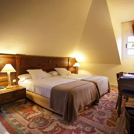 Hotel Hacienda Montenmedio 4*